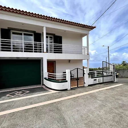 Casa vacanze Casa Darcey By Your Madeira Estreito Da Calheta
