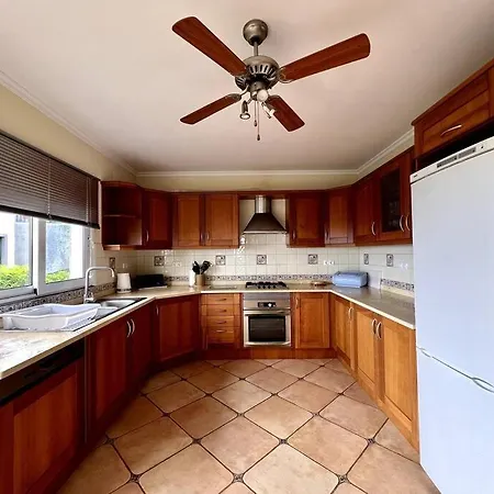 Casa Darcey By Your Madeira Casa vacanze Estreito Da Calheta