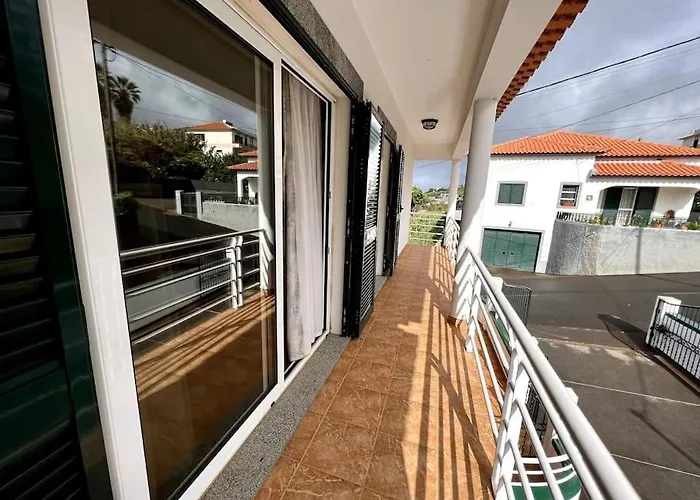 Casa Darcey By Your Madeira * Estreito Da Calheta