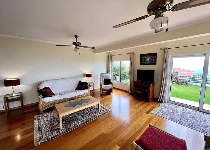 Casa Darcey By Your Madeira Dom wakacyjny Estreito Da Calheta